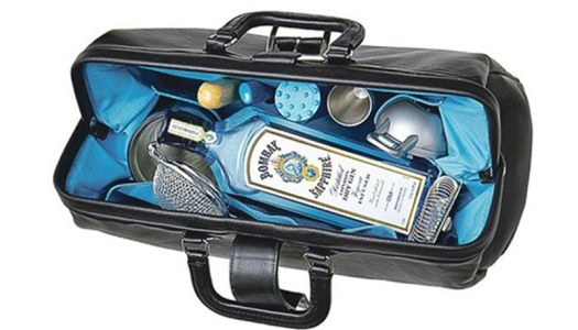 Bombay Sapphire teamed up with indie label Barking Irons